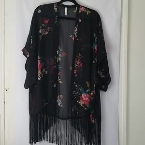 Beautifully Fringed Sheer Floral Print Cape